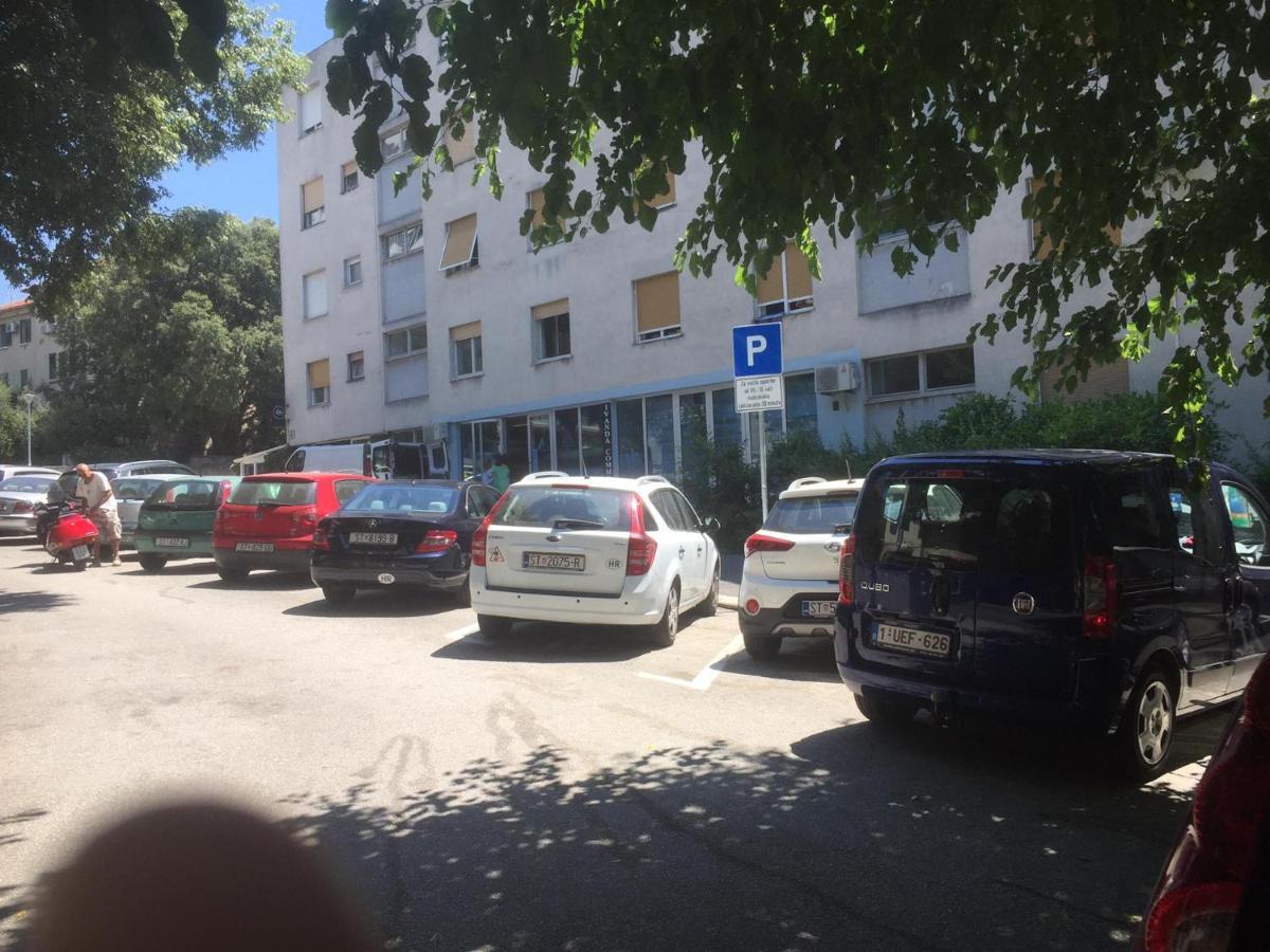 Apartment Sunshine- Center Of Split Exterior photo